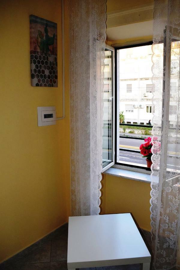 Ferienwohnung A Casa Di Peppe Neapel Exterior foto